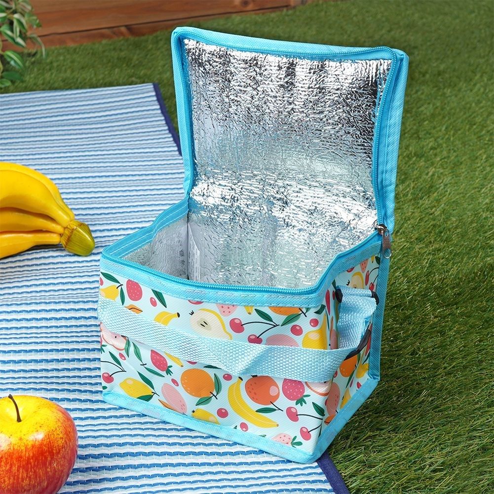 Practical cooler bag for food and drinks, hot and cold