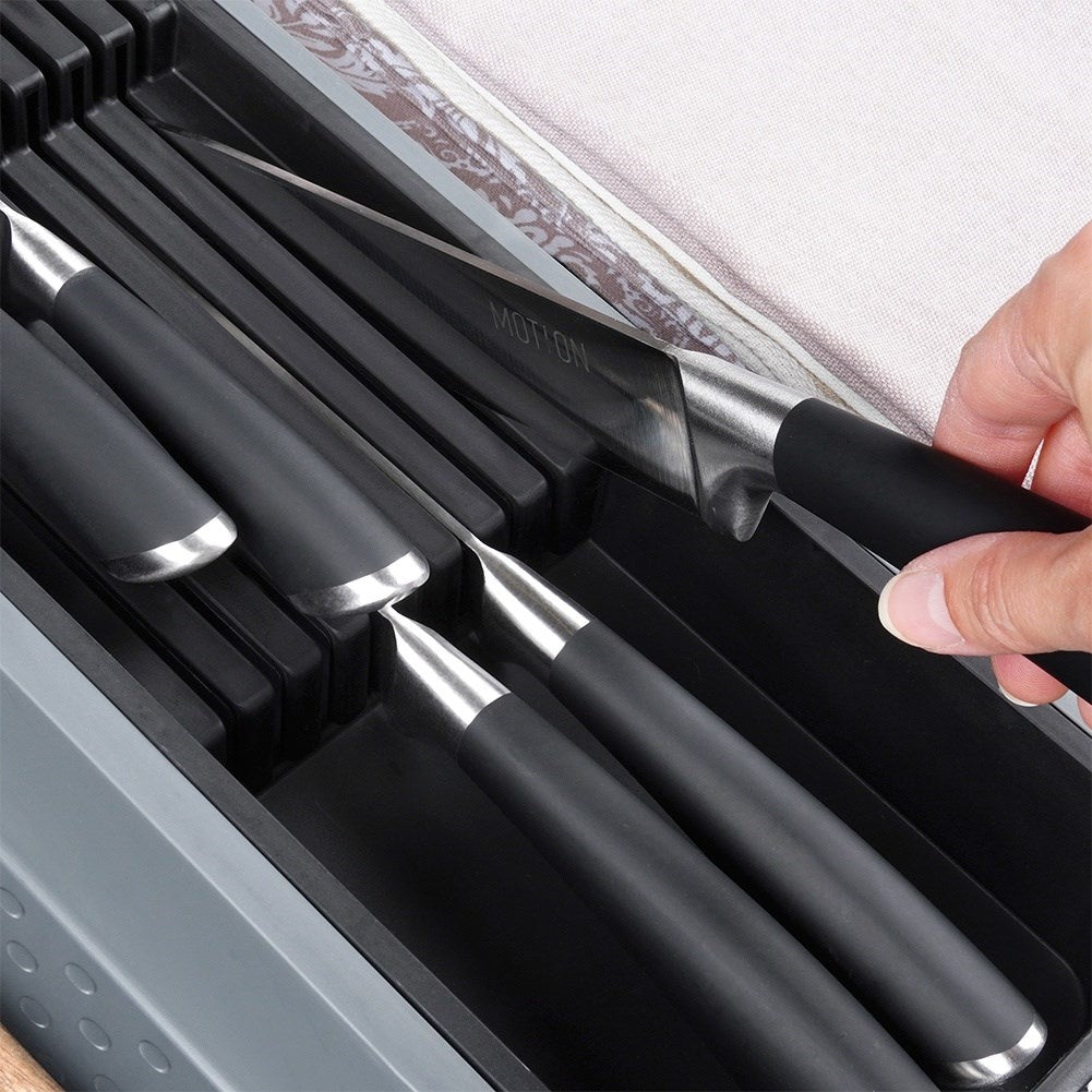 Practical cutlery box: spacious, space-saving and durable