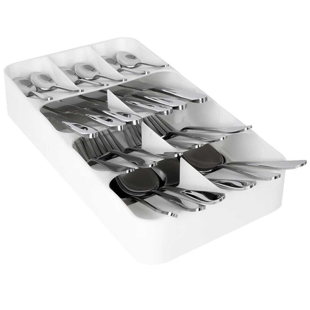 Practical cutlery box that saves space