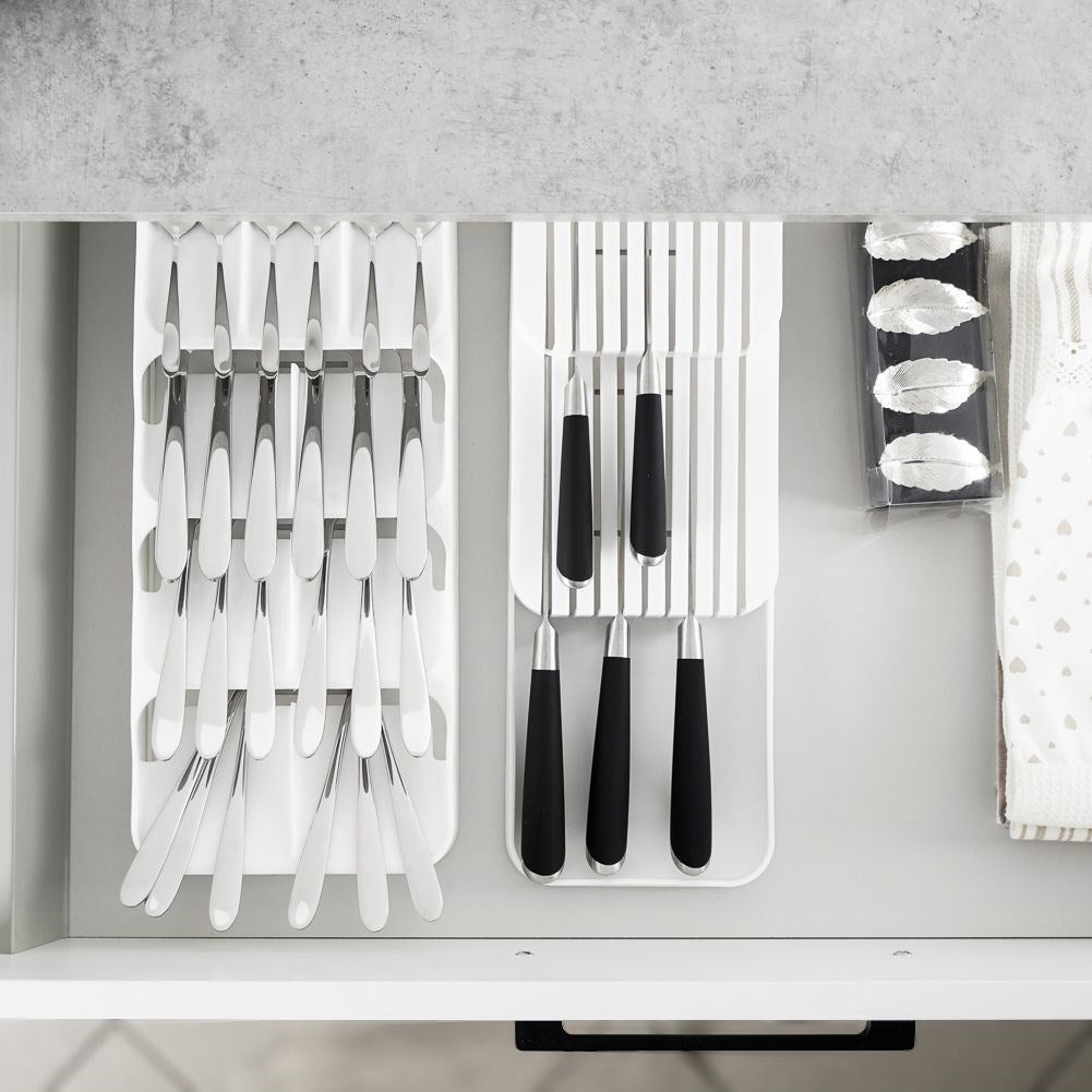 Practical cutlery box that saves space