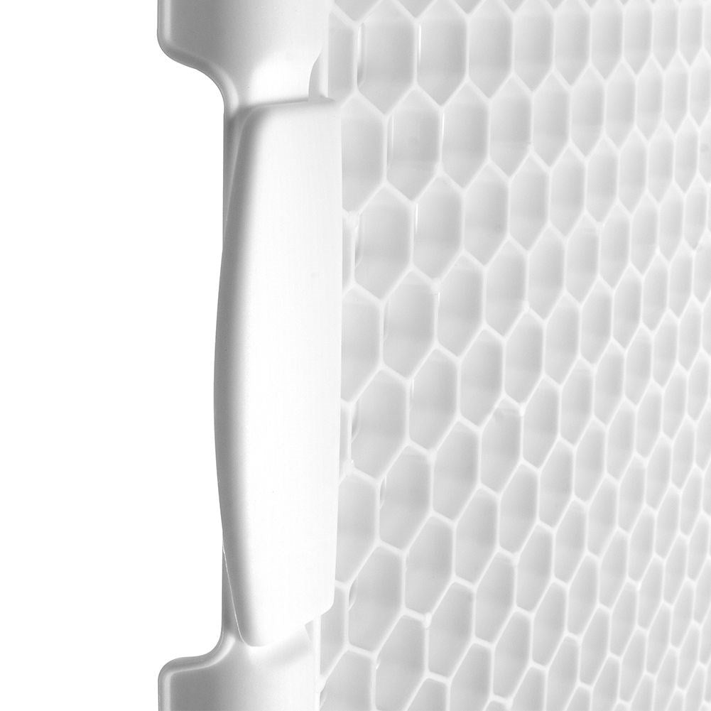 Practical dish mat with removable grid for easy cleaning
