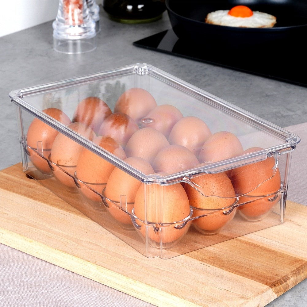Practical egg storage with lid - holds up to 15 eggs