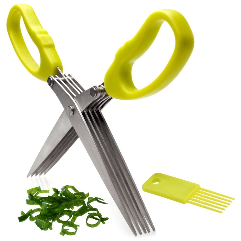 Practical kitchen scissors with five blades for quick herb cutting