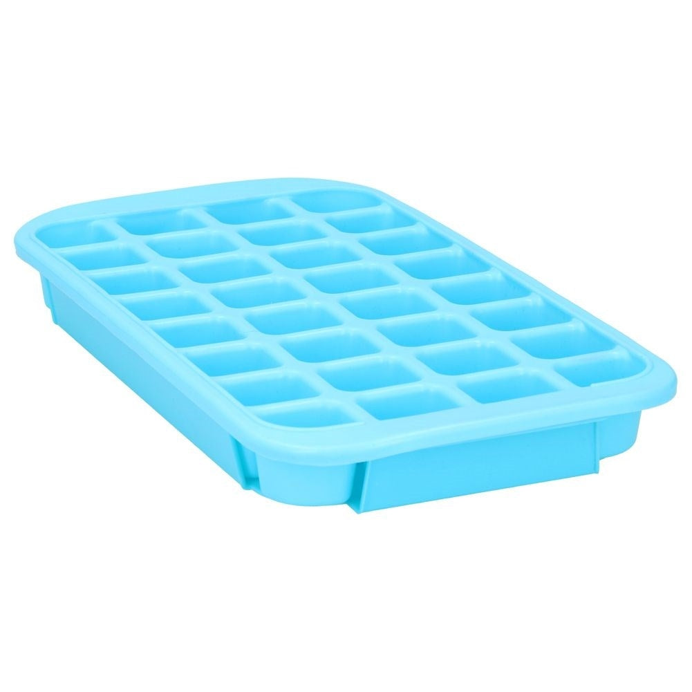 Practical set with 2 silicone cubes for large ice cubes