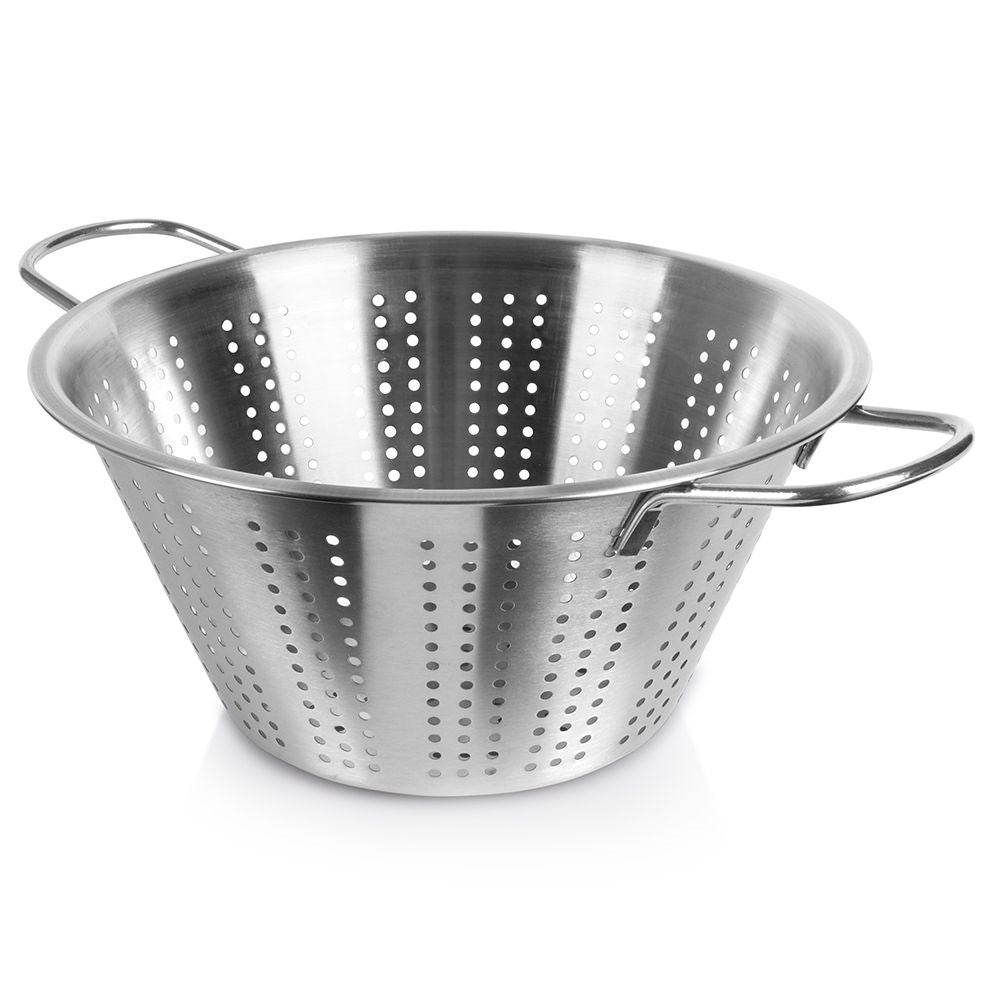 Practical stainless steel strainer with two handles, dishwasher safe