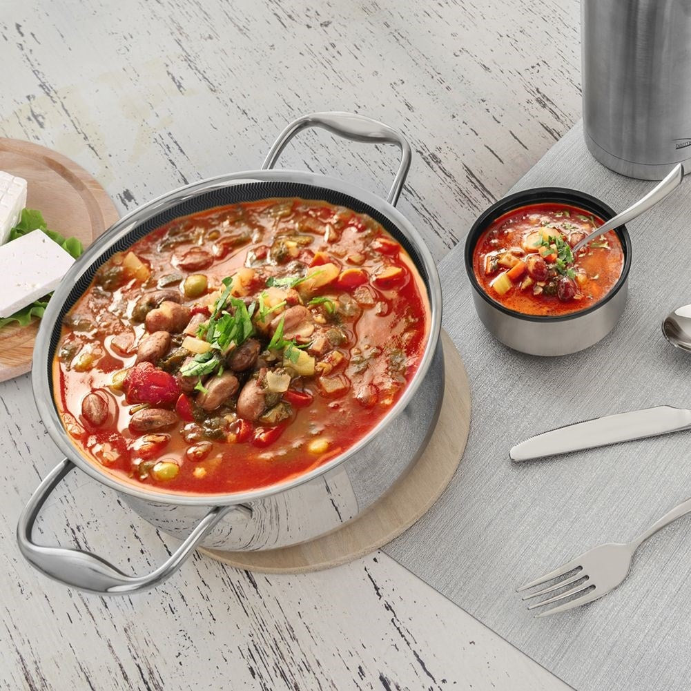 Premium pan 4.8L in stainless steel with non-stick