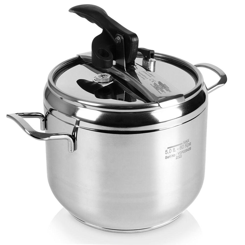 Pressure Cooker - Quick Cooking For Time Saving Meals