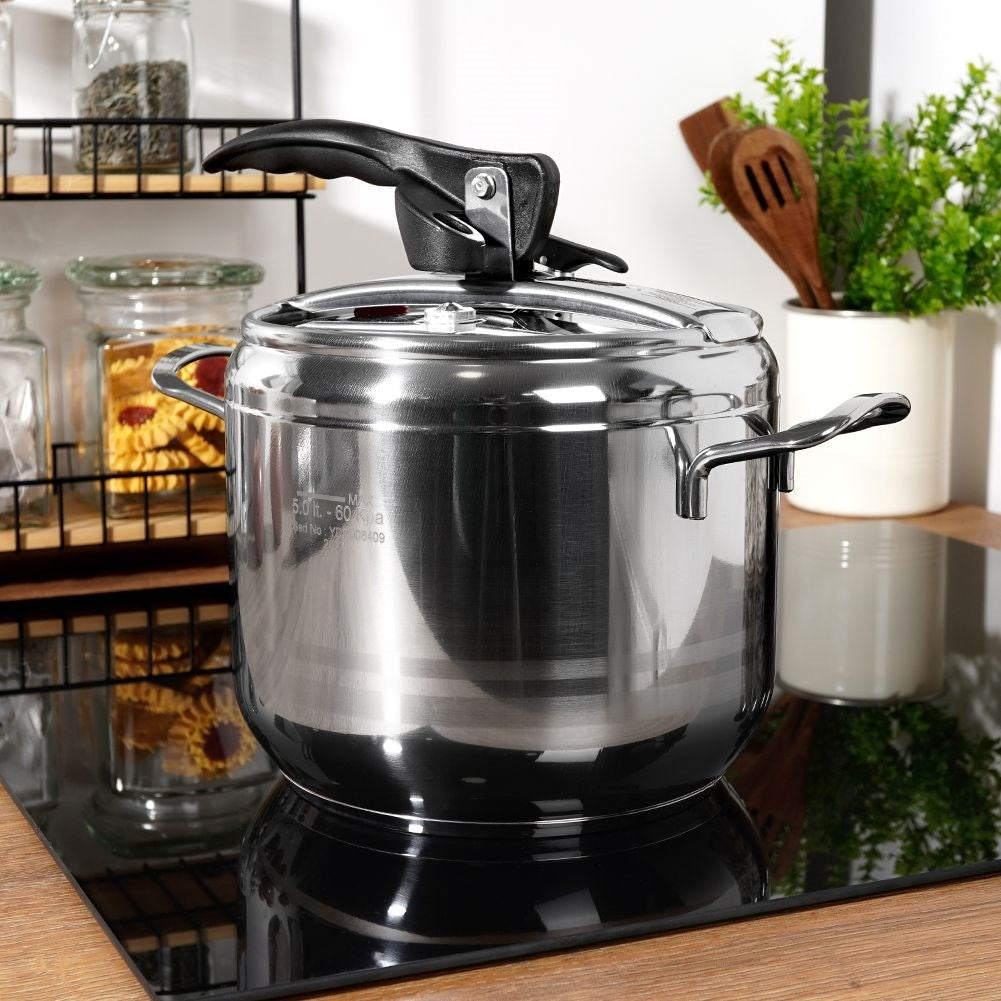 Pressure Cooker - Quick Cooking For Time Saving Meals