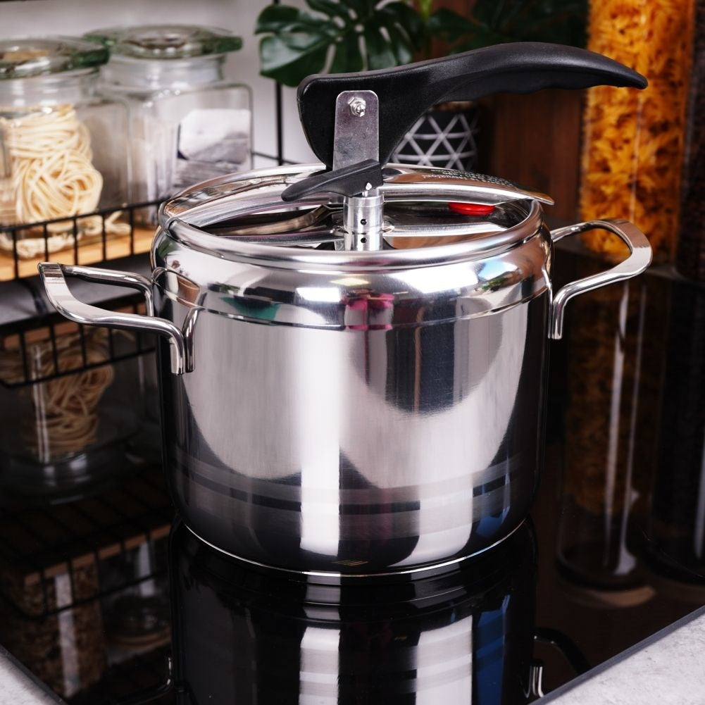 Pressure cooker 3.5L in stainless steel with safety valves