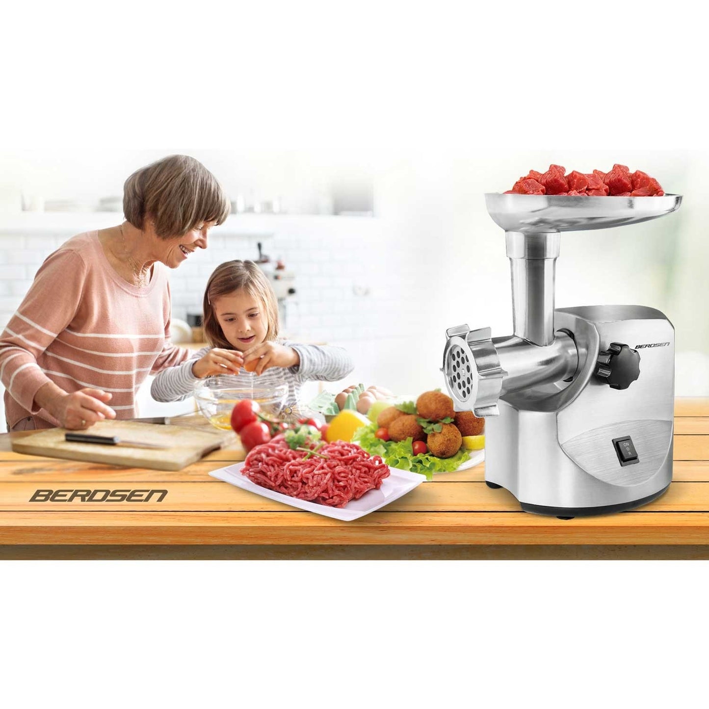 Professional electric meat grinder Berdsen 700 / 1800W