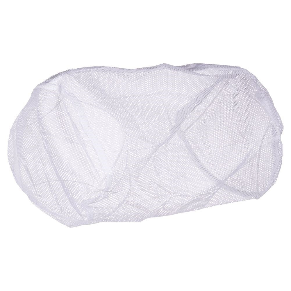 Protective net with zipper for delicate clothes in the wash