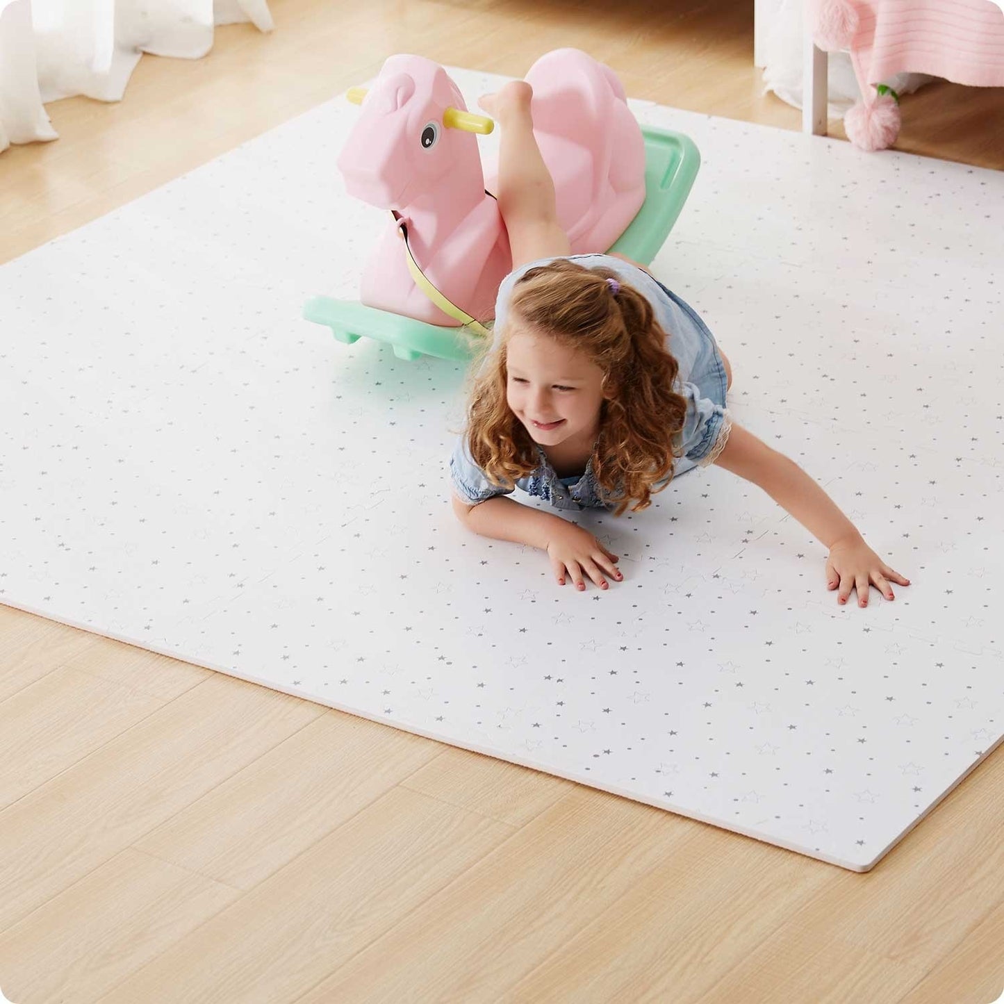 Puzzle mat with star pattern 50 x 50 cm (9 parts)