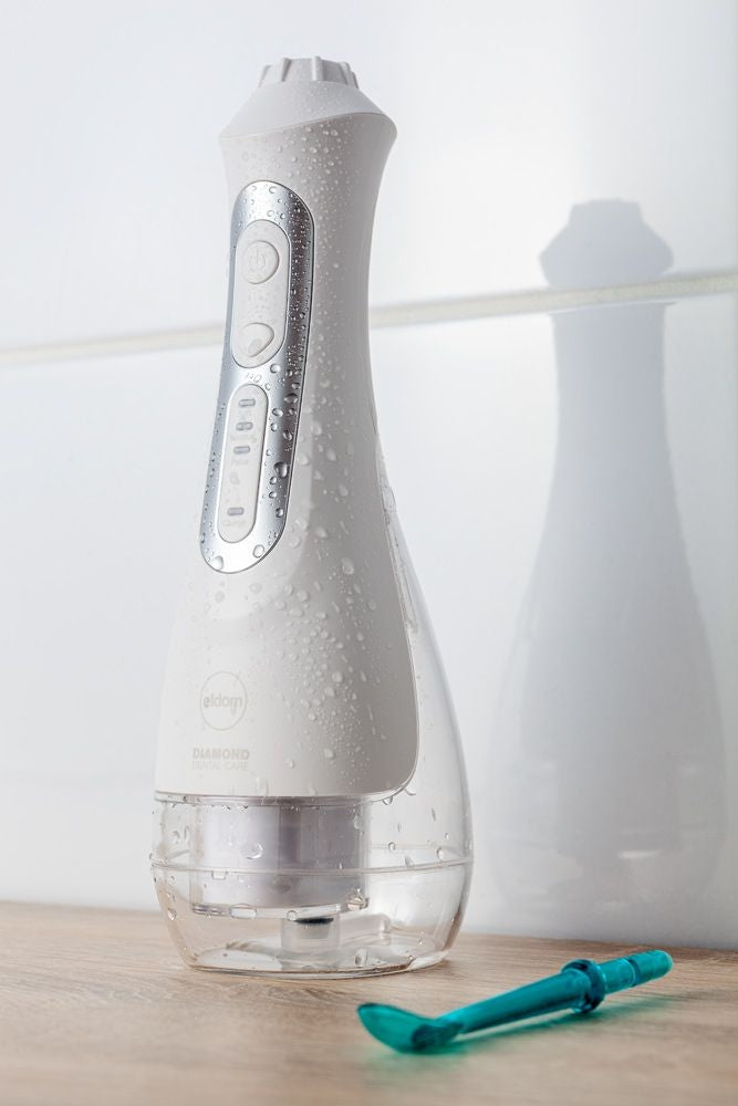 RY100B Jett wireless dental irrigator, white