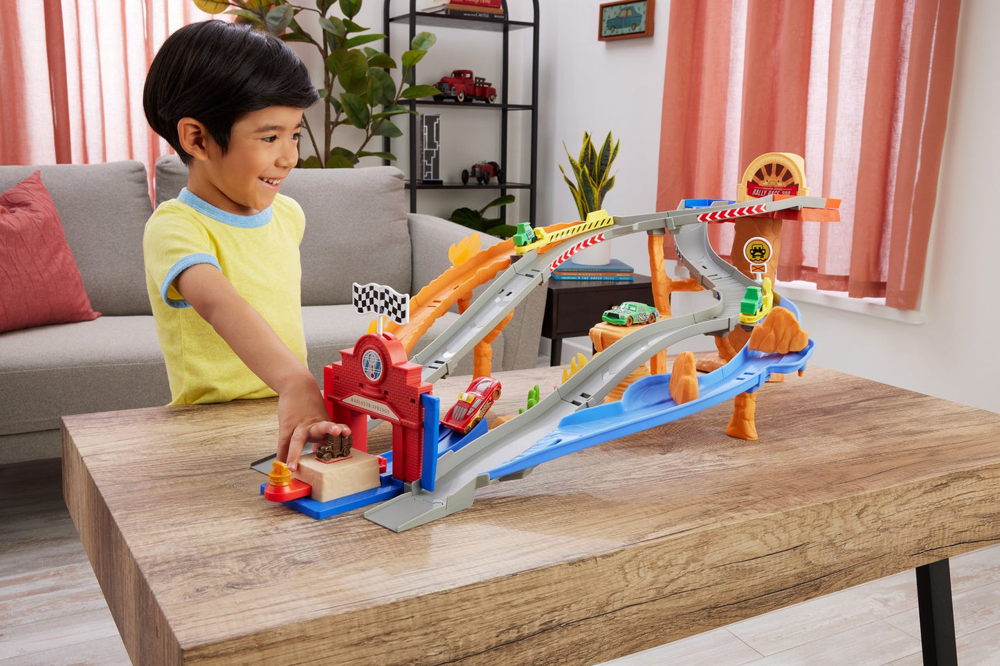 Cars Race & Rescue Playset with Lightning & Friends