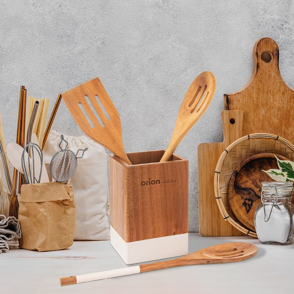Rack for kitchen utensils in acacia wood with white details