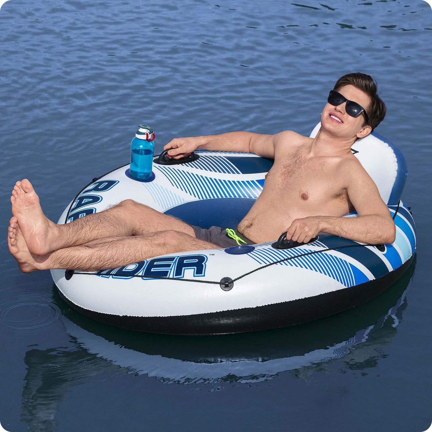 Rapid Rider swimming ring diameter 135 cm 2 Bestway 43116 handles