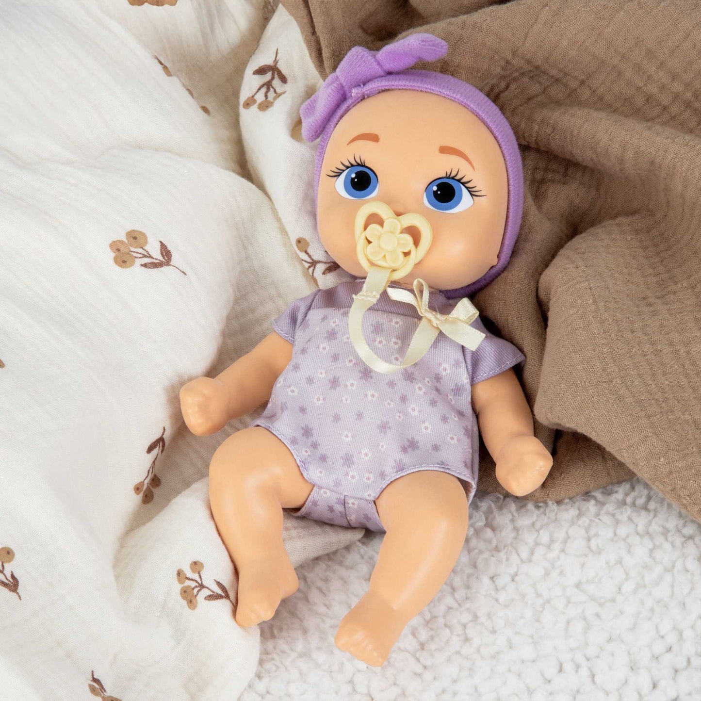 Realistic 21cm Baby Doll with Outfit & Pacifier
