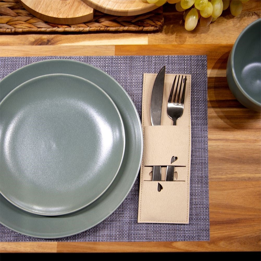 Rectangular cutlery cases in beige felt - unique decoration