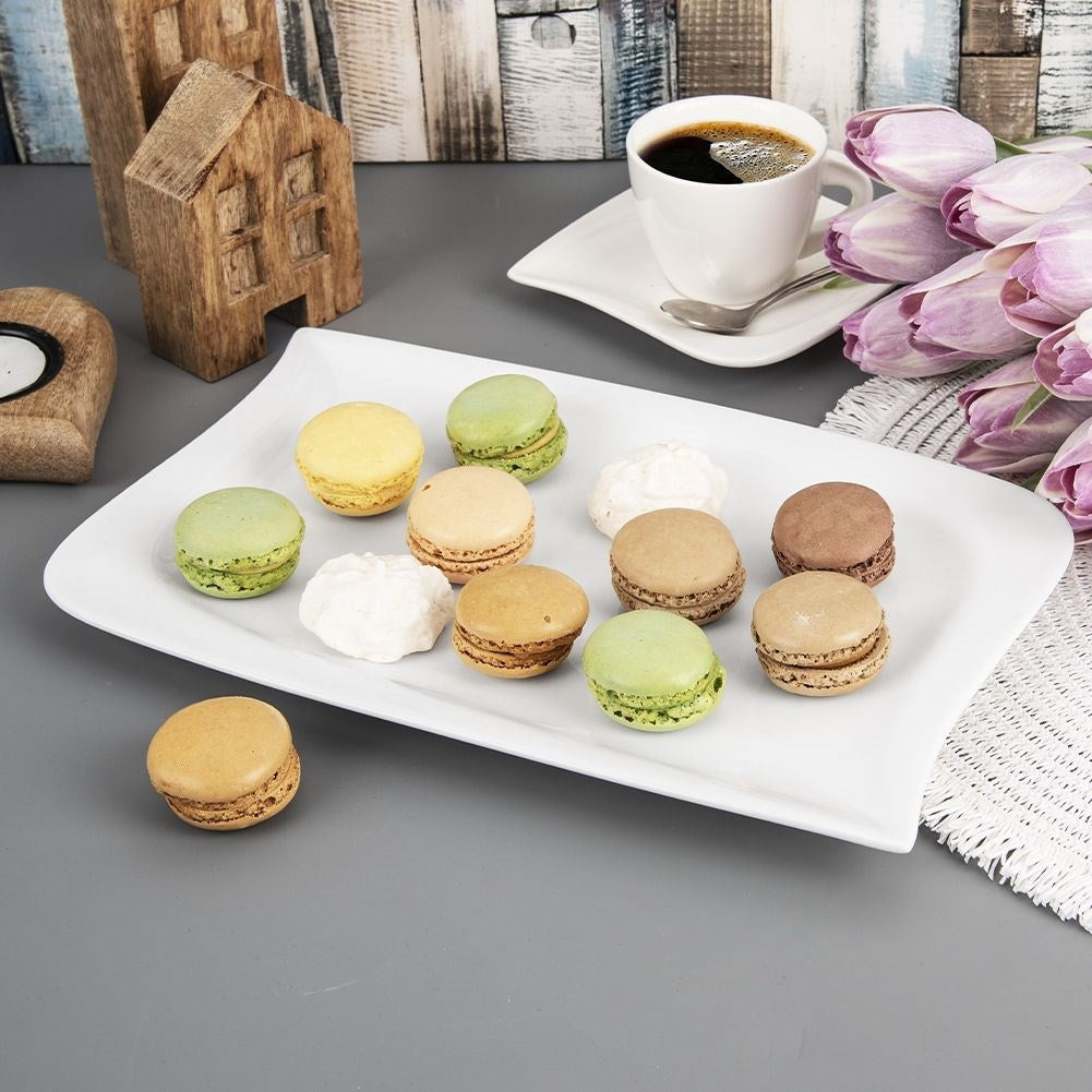 Rectangular porcelain dish for starters and desserts