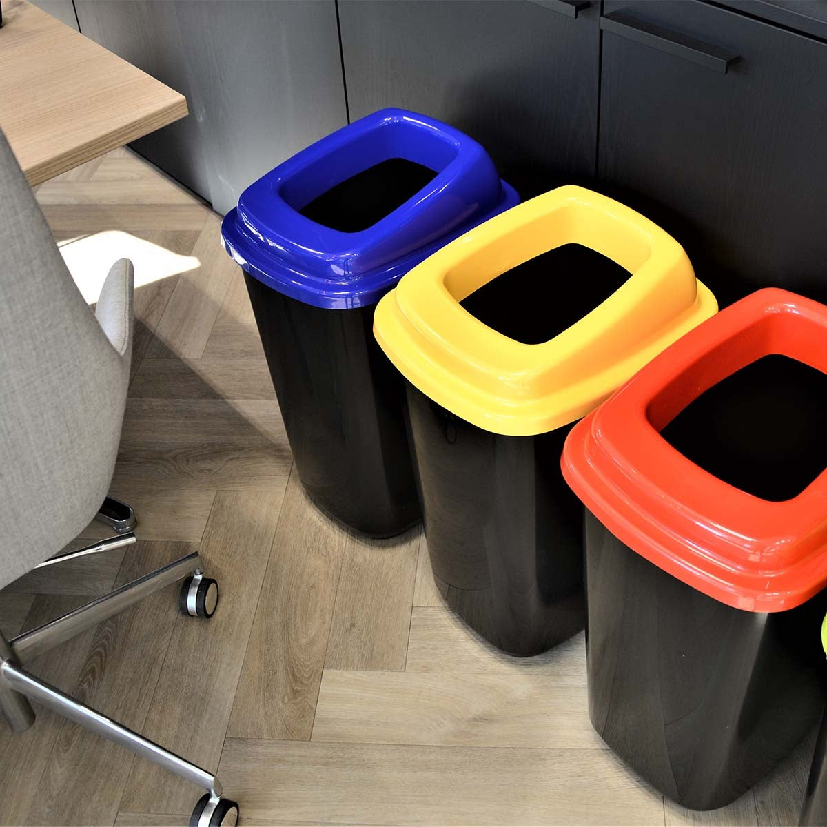 Recycling Bin 28L – Black, Waste Separation