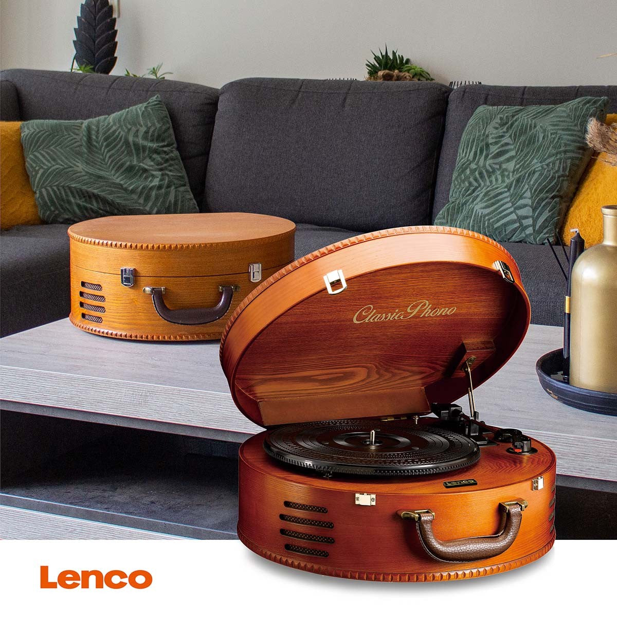 Retro turntable with 2 Built-in Speakers Brown