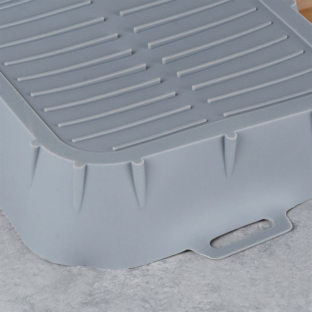 Reusable non-stick insert for hot air fryer in gray silicone