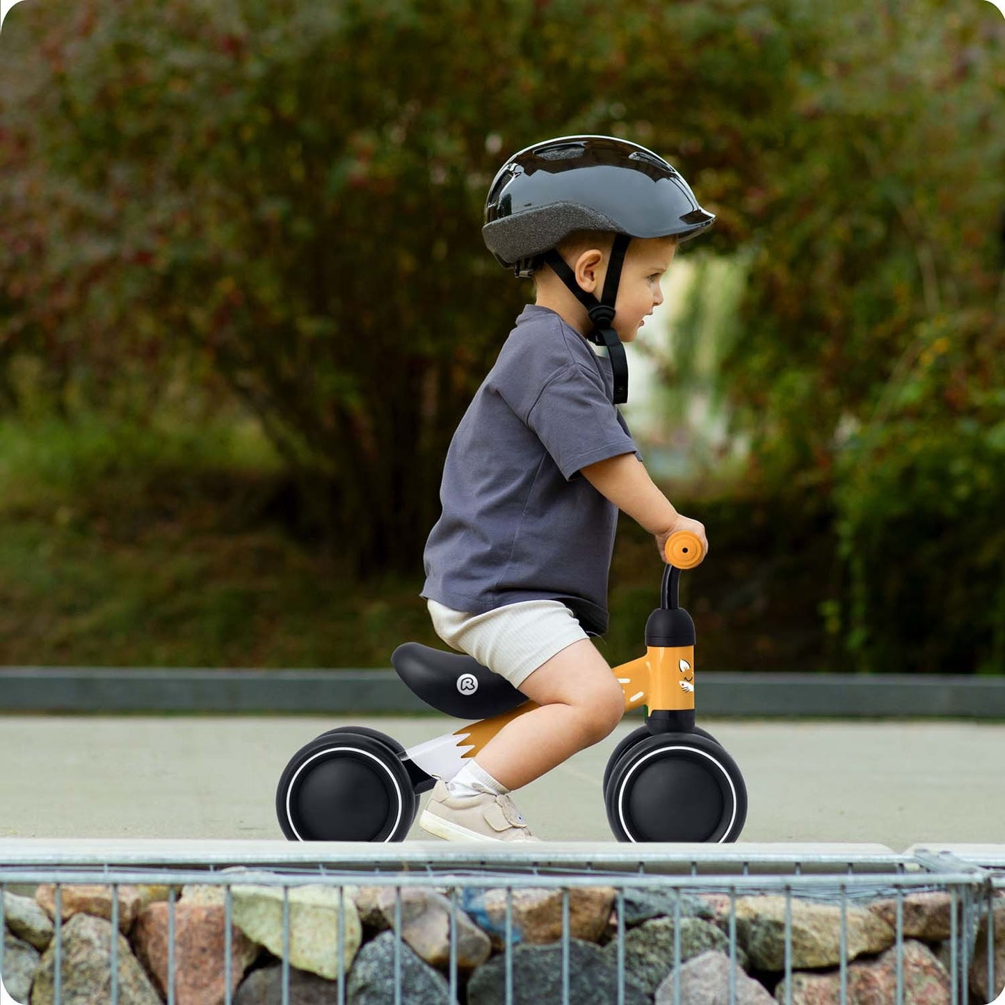 Ricokids three-wheeled balance bike for children