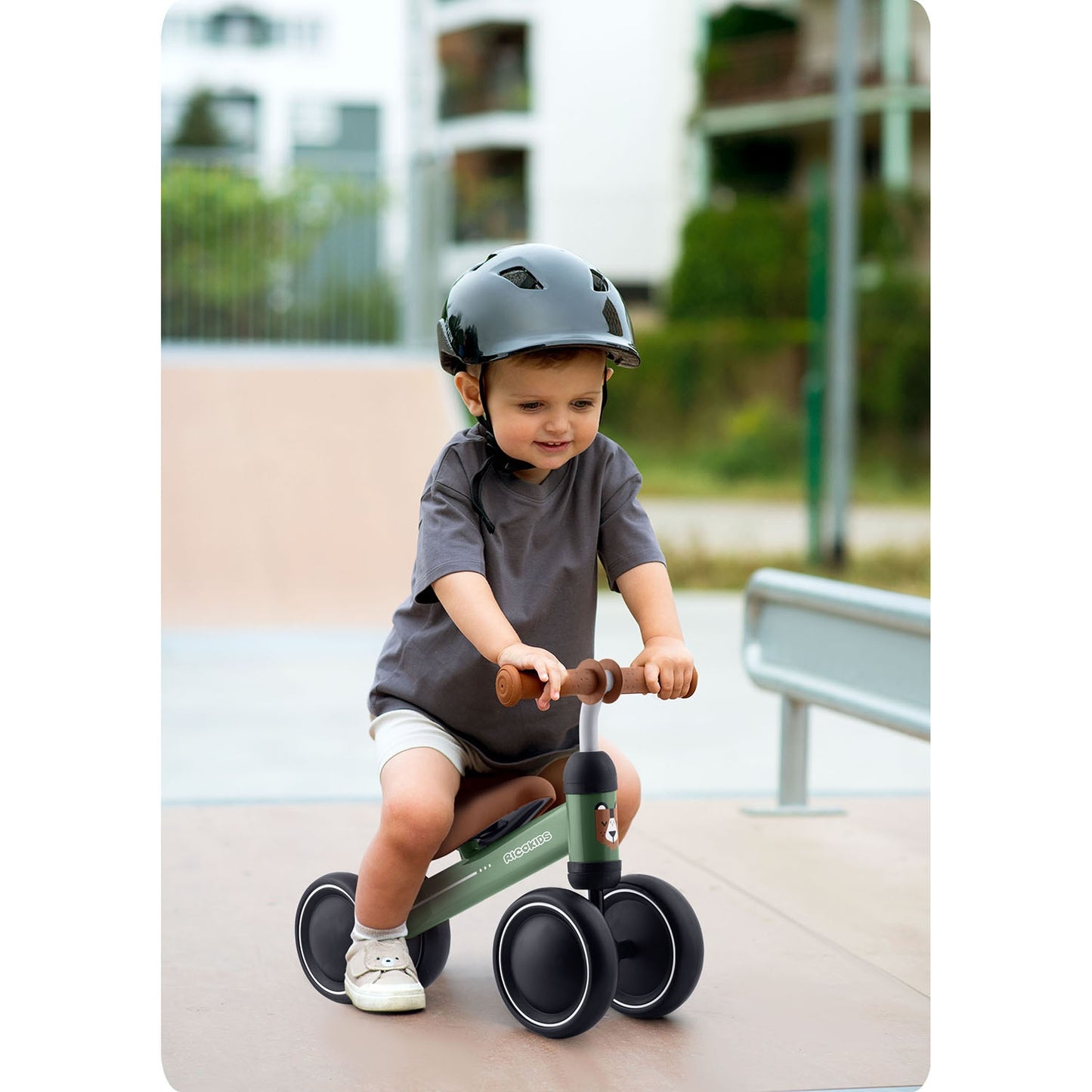 Ricokids three-wheeled balance bike for children
