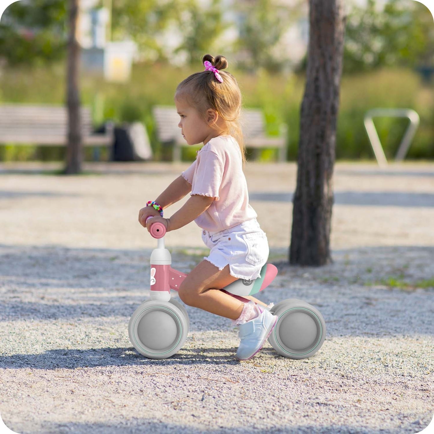 Ricokids three-wheeled balance bike for children