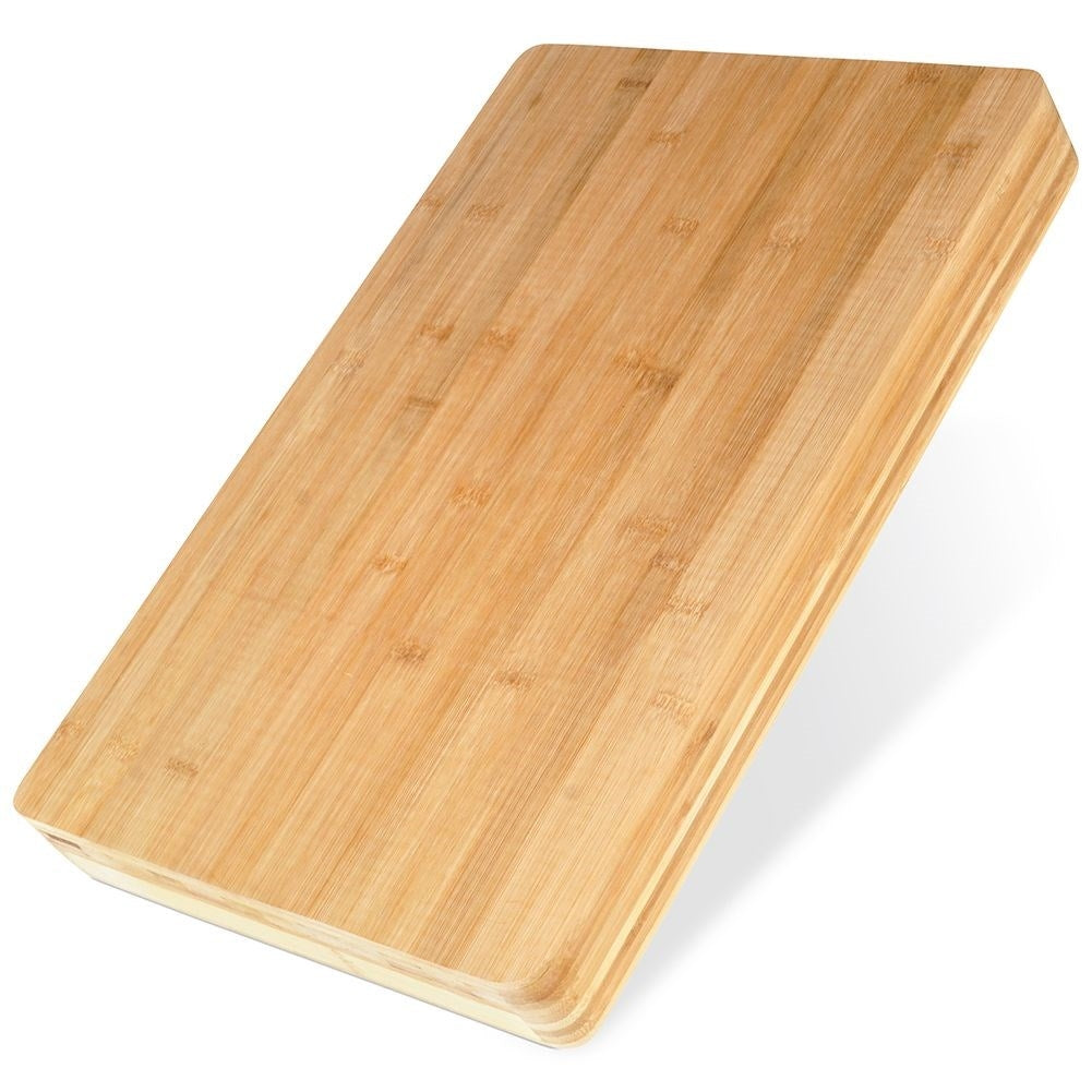 Robust bamboo cutting board for cutting and serving food