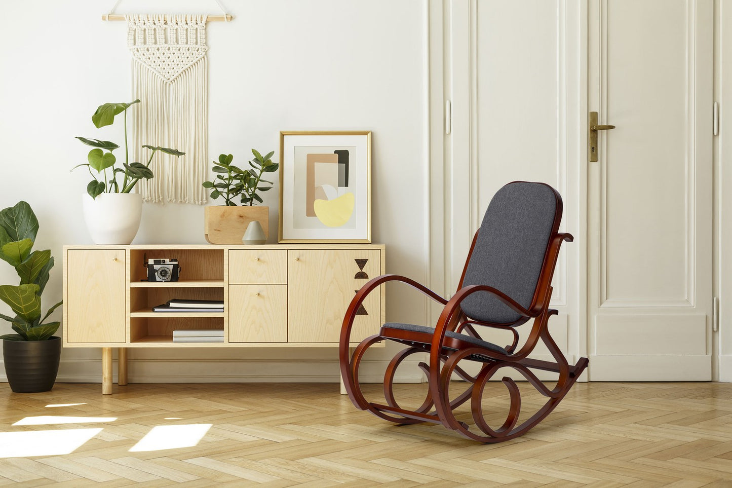 Rocking chair on skids ModernHome