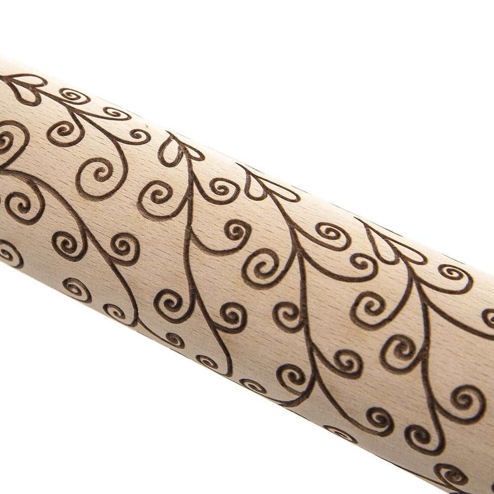 Rotary rolling pin for cake decoration with plant patterns in beech wood