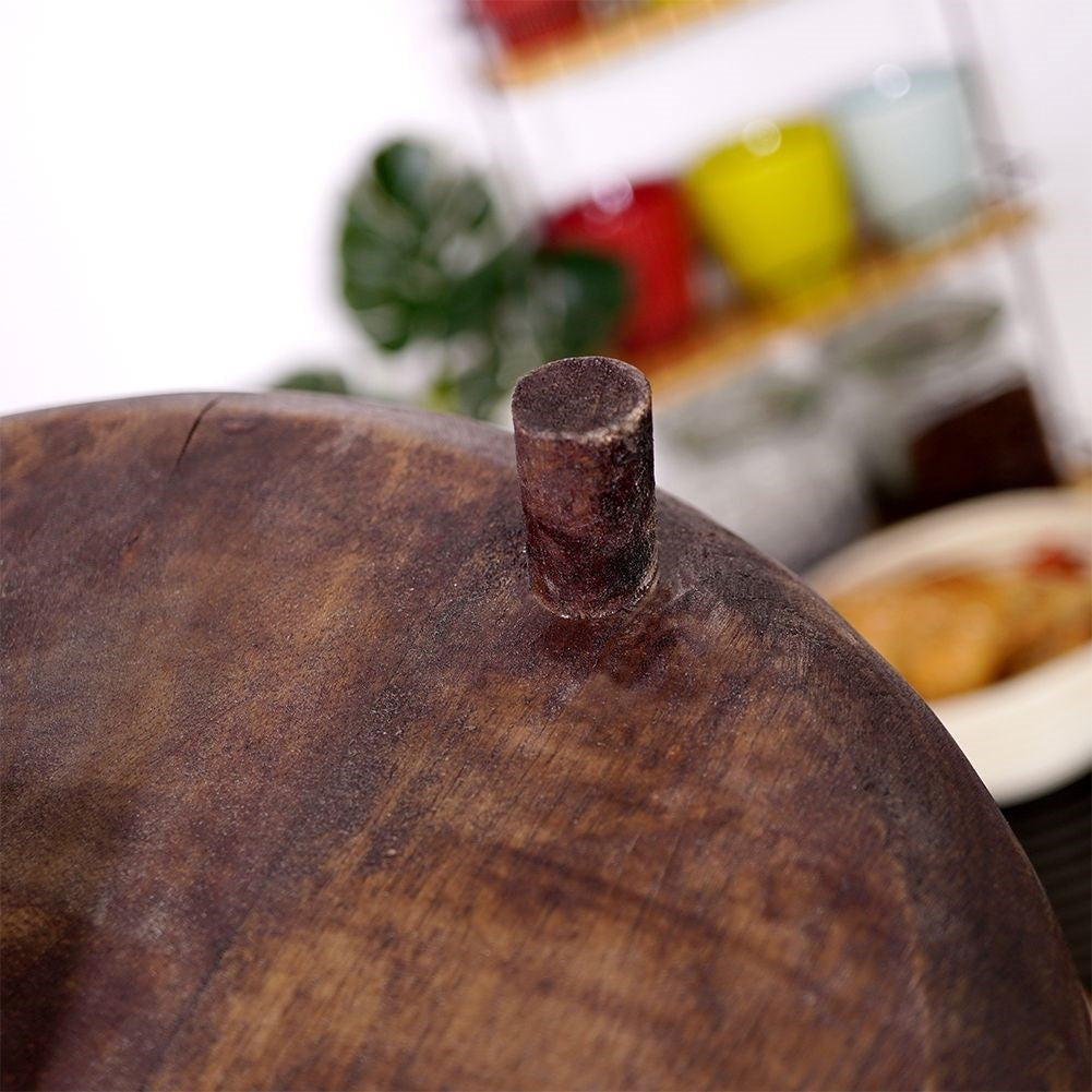 Round Mango Wood Cutting Board for Cutting and Serving
