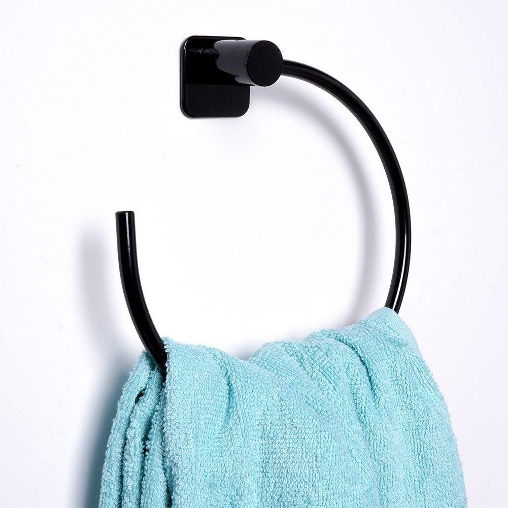 Round Towel Hanger in Black Carbon Steel for Bathroom