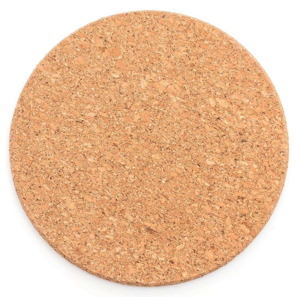 Round cork mat with excellent heat insulating properties