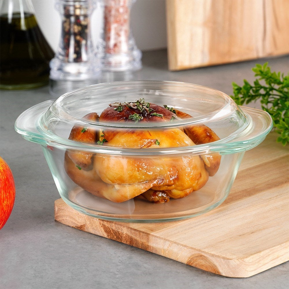 Round oven dish in borosilicate glass with lid, dishwasher safe