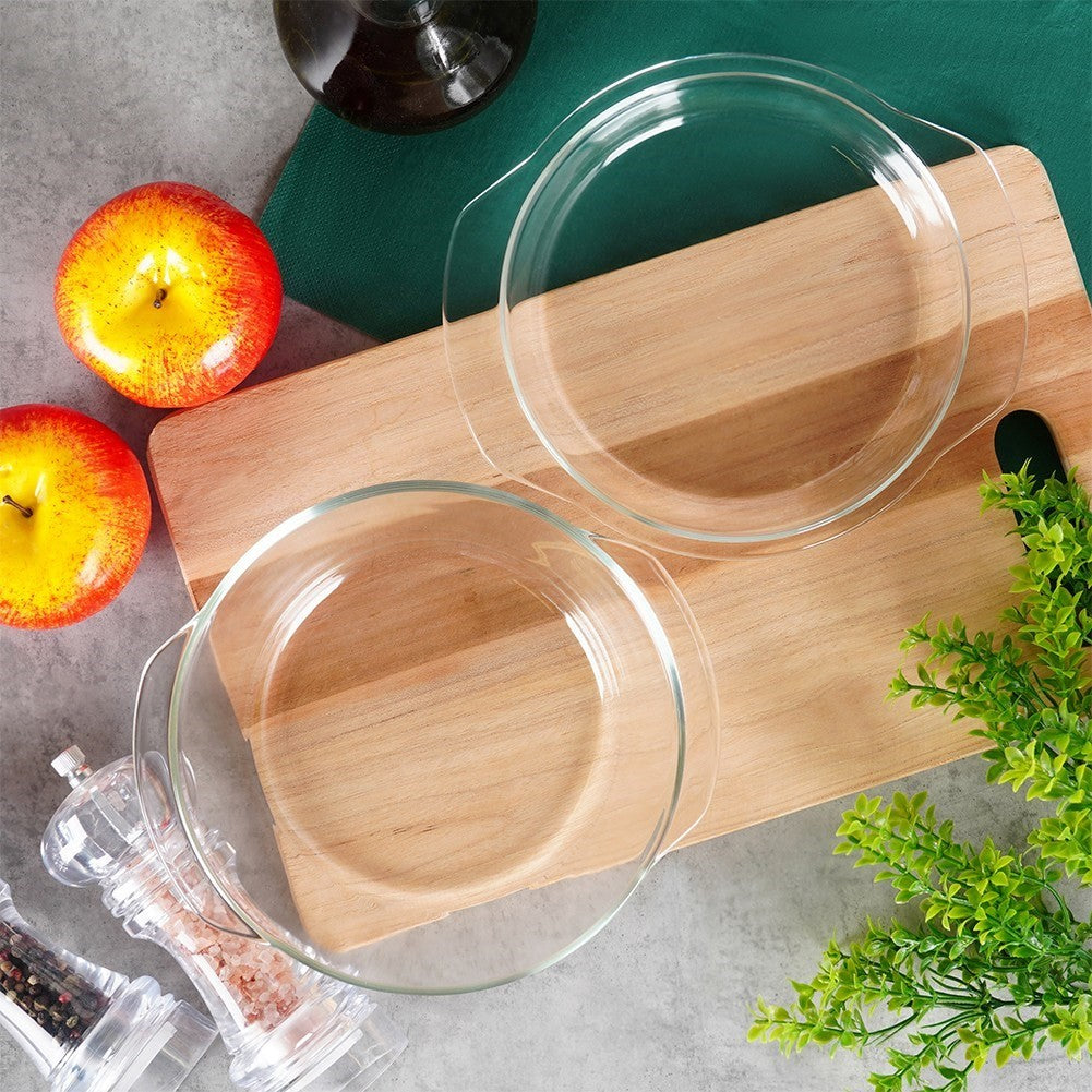 Round oven dish in borosilicate glass with lid, dishwasher safe