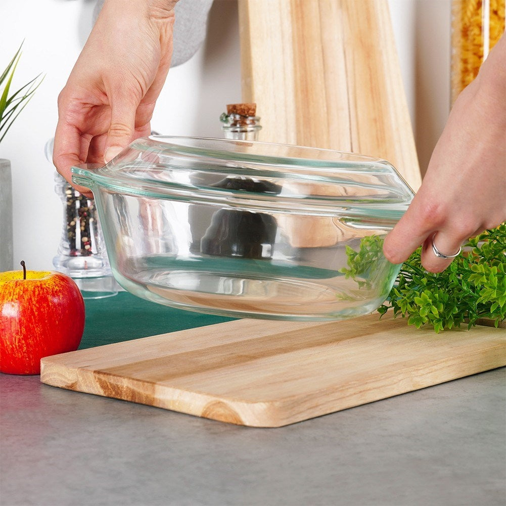 Round ovenproof form for baking and gratin