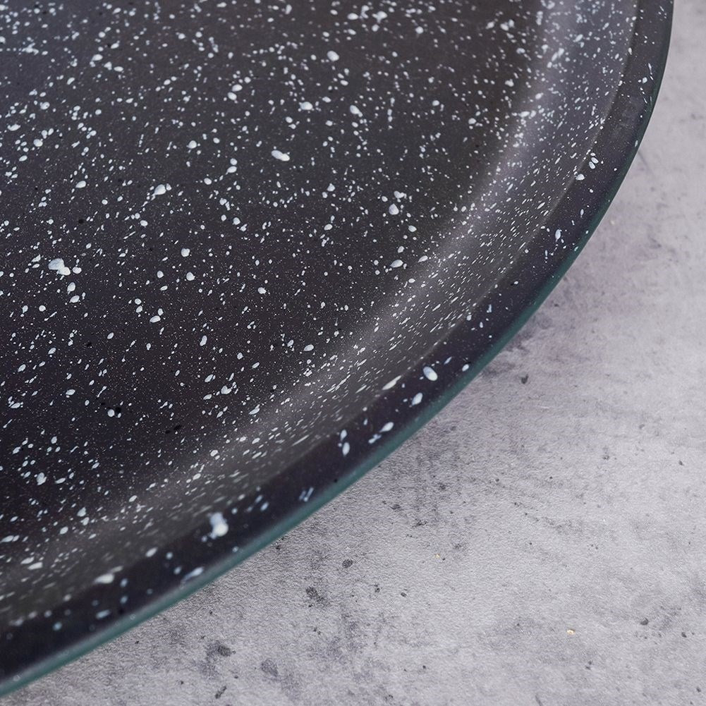 Round pizza plate 32.5 cm with non-stick granite coating