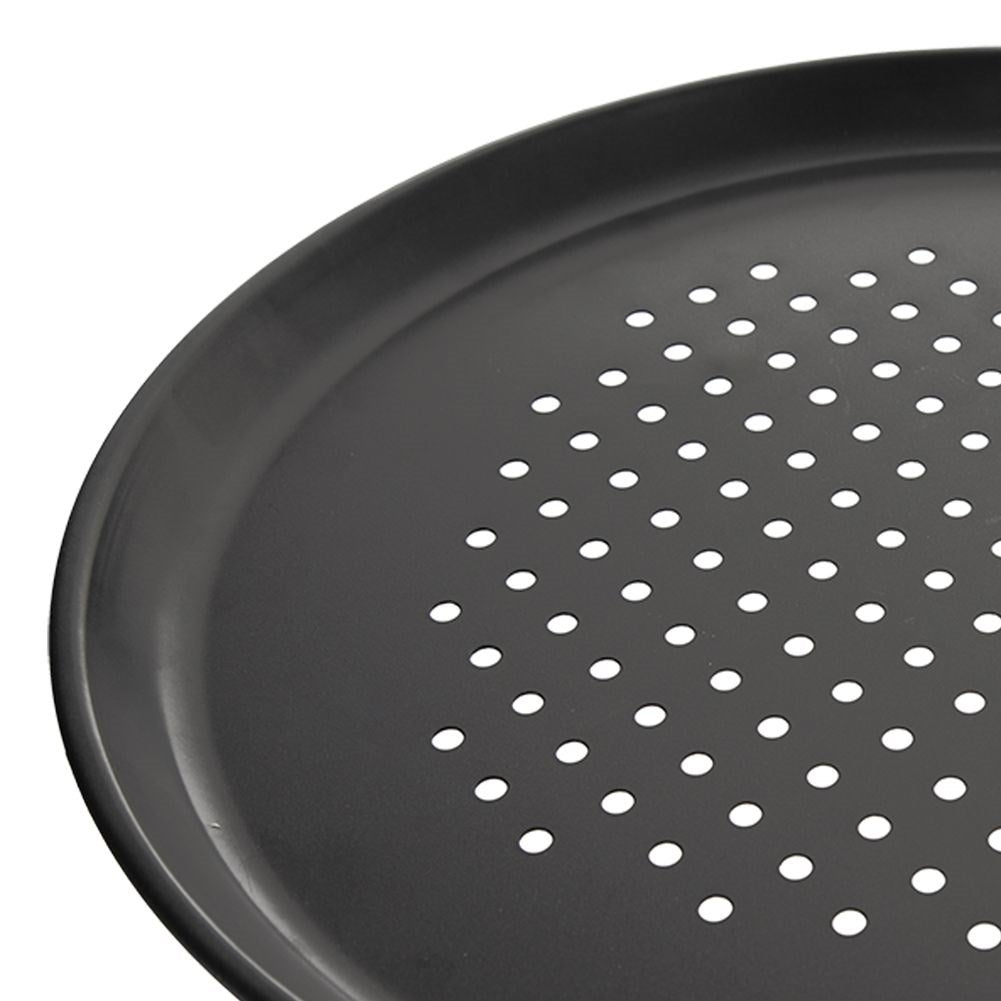 Round pizza sheet with perforated bottom and non-stick coating