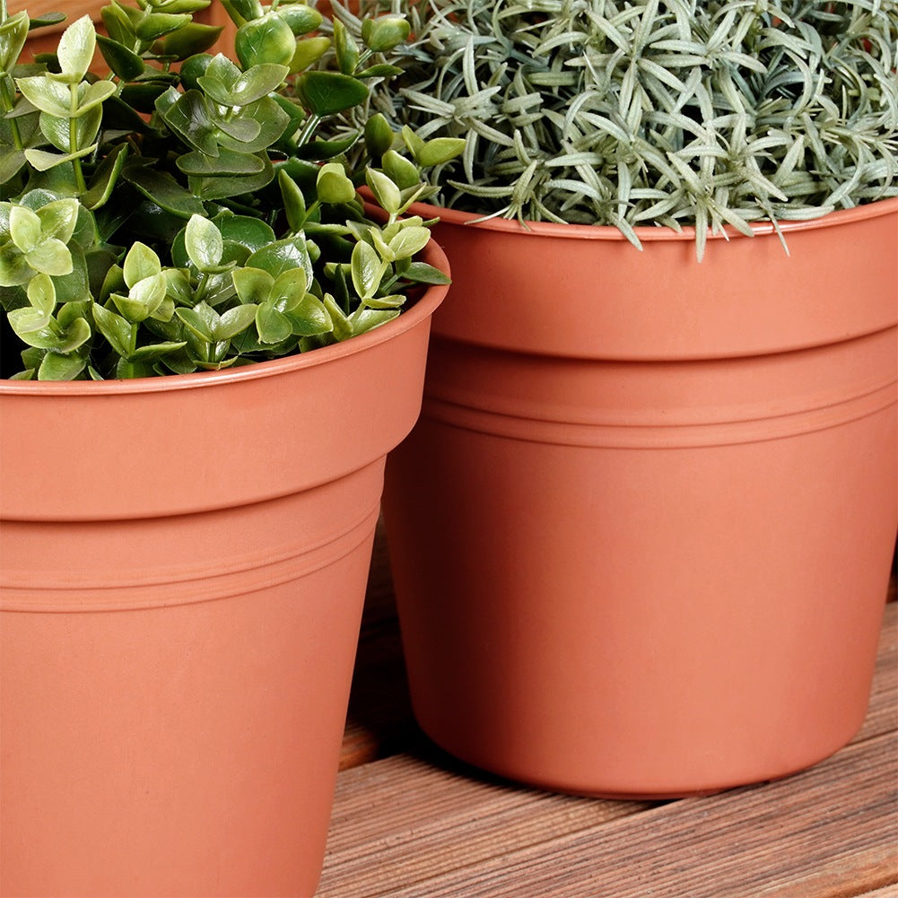 Round plastic garden pot 17 cm 3 pcs.