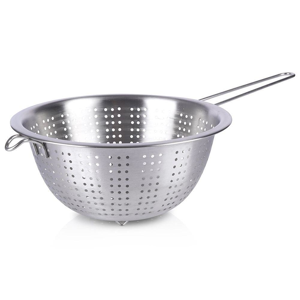 Round strainer with stainless steel handle, dishwasher safe