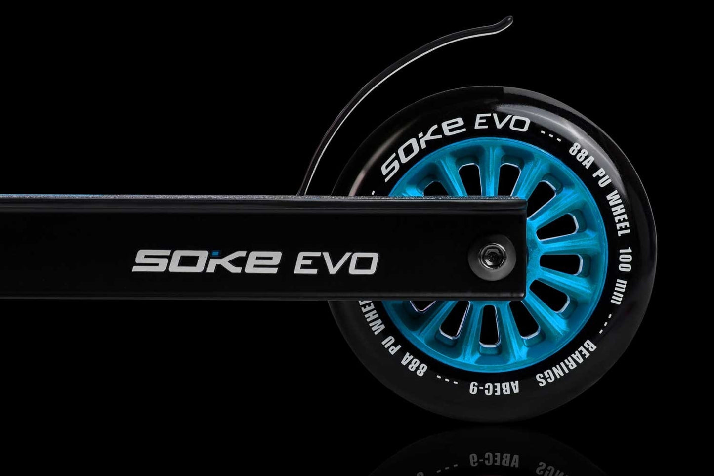 SOKE EVO Blue and Red Kickbike