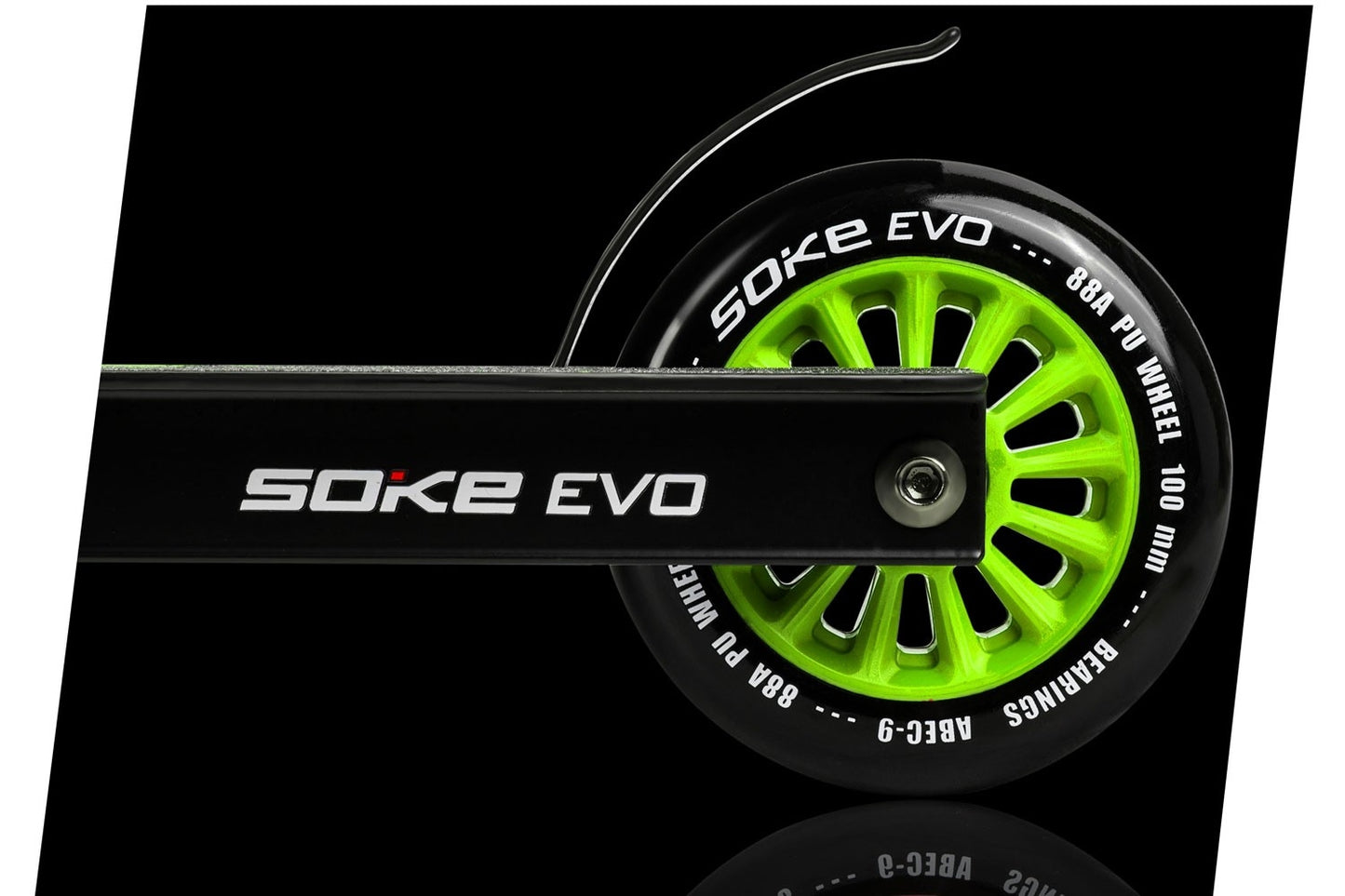 SOKE EVO green stunt scooter