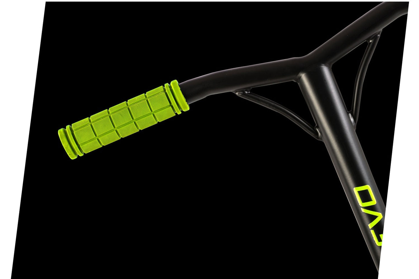 SOKE EVO green stunt scooter