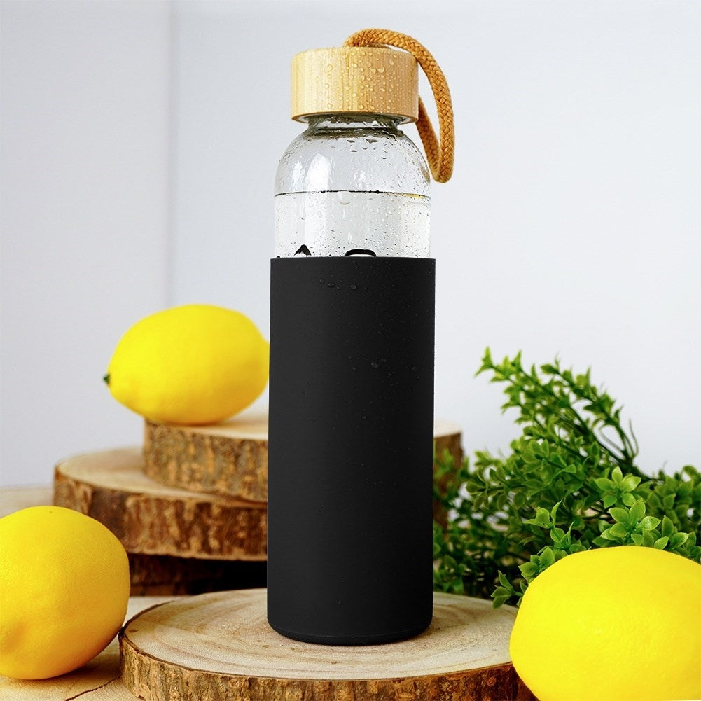 Safe Glass Bottle with Silicone Cover for Beverages