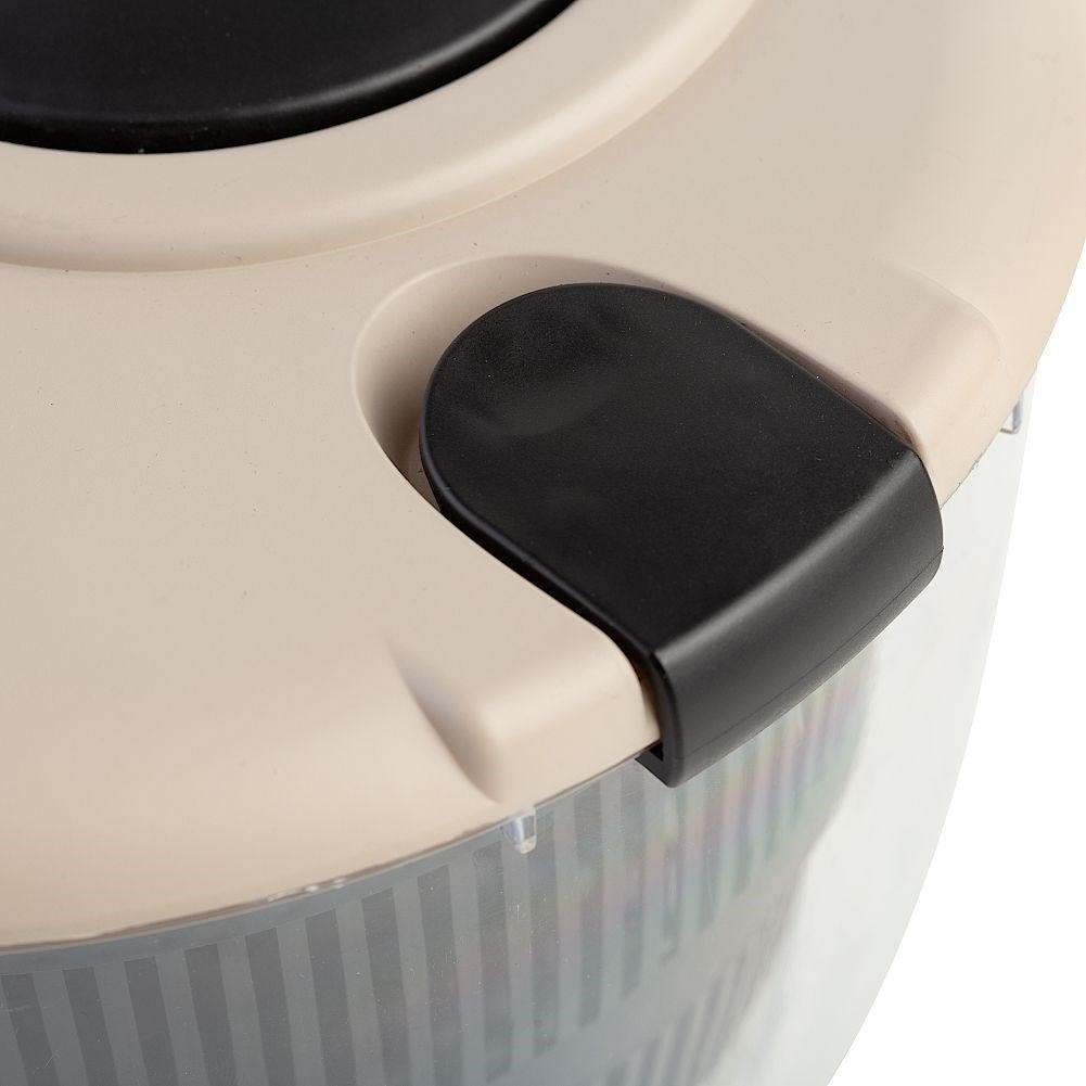 Salad tosser: Quick and easy manual salad preparation