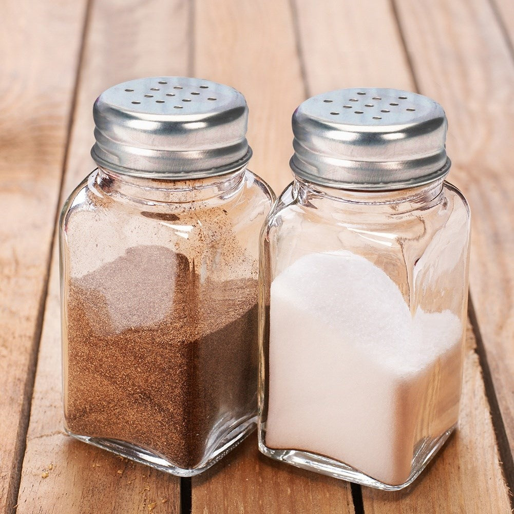 Salt and Pepper Set in Glass - Essential in the Kitchen