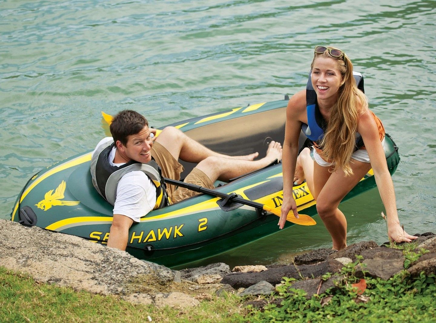 Seahawk 2 pontoon + pump + 2 Intex 68347 oars