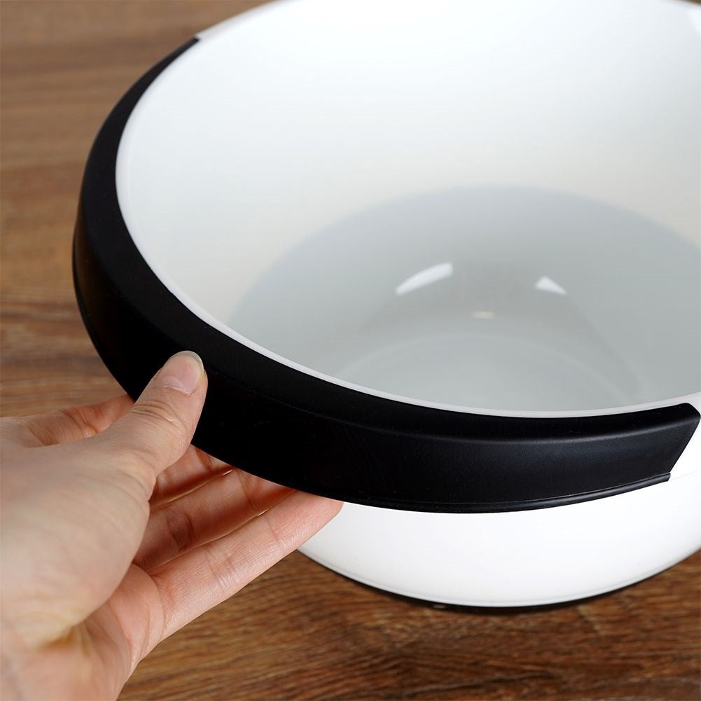 Sealable Spacious Bowl for Mixing and Whisking